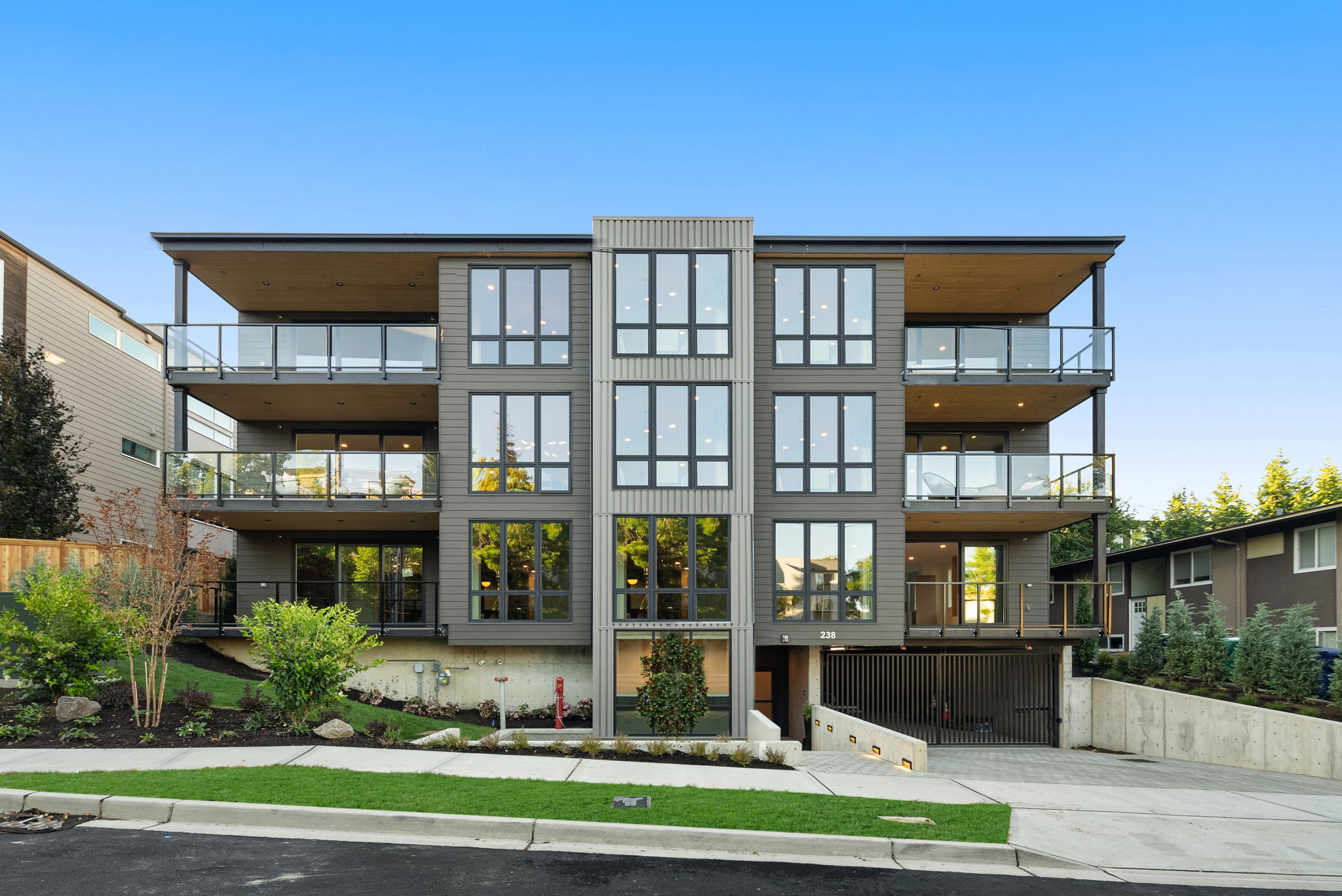 1 web or mls 238 4th ave unit 201